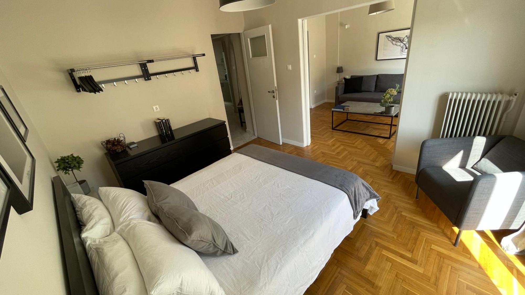 4 Newly Renovated Charming Apartments Steps From Panormou Metro Station Atenas Habitación foto